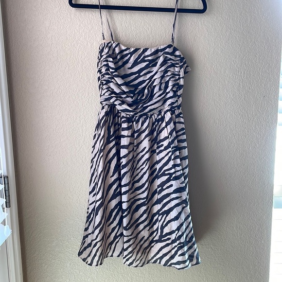 NWT H&M Black Tan Zebra striped mini dress size 8 - Picture 7 of 8